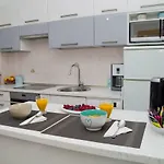 Апартаменты Port View-5 Min From Center