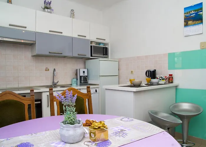 Apartament Port View-5 Min From Center