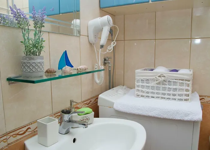 Apartament Port View-5 Min From Center Split