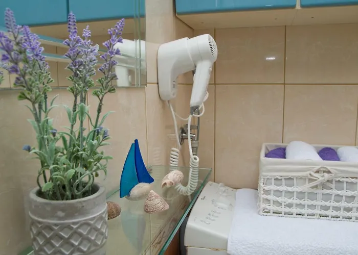 Apartament Port View-5 Min From Center Split