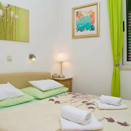 Port View-5 Min From Center Appartement Split