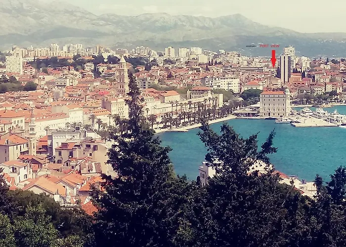 Port View-5 Min From Center Appartamento Spalato